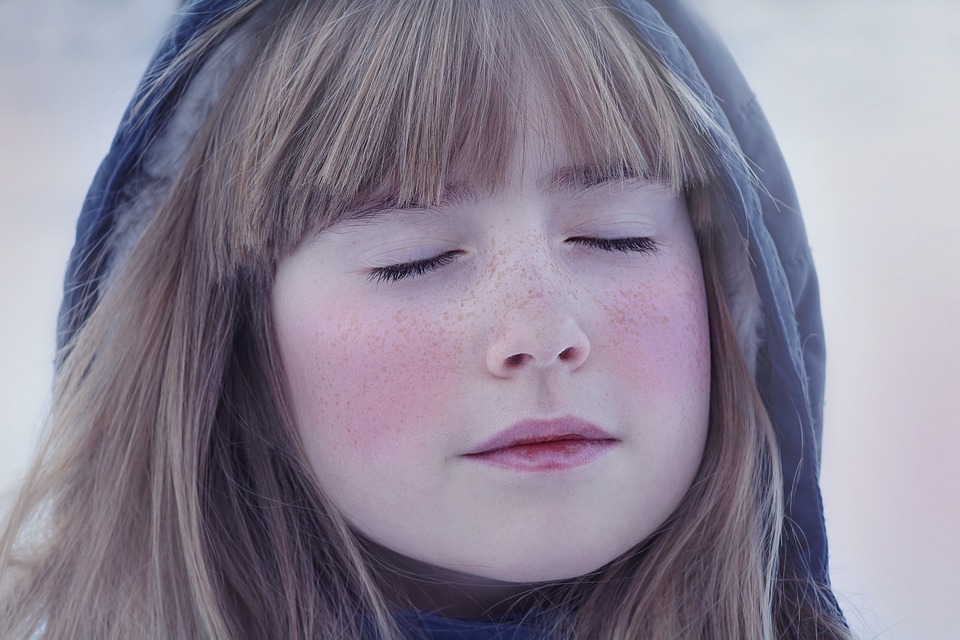 person-1270953_960_720